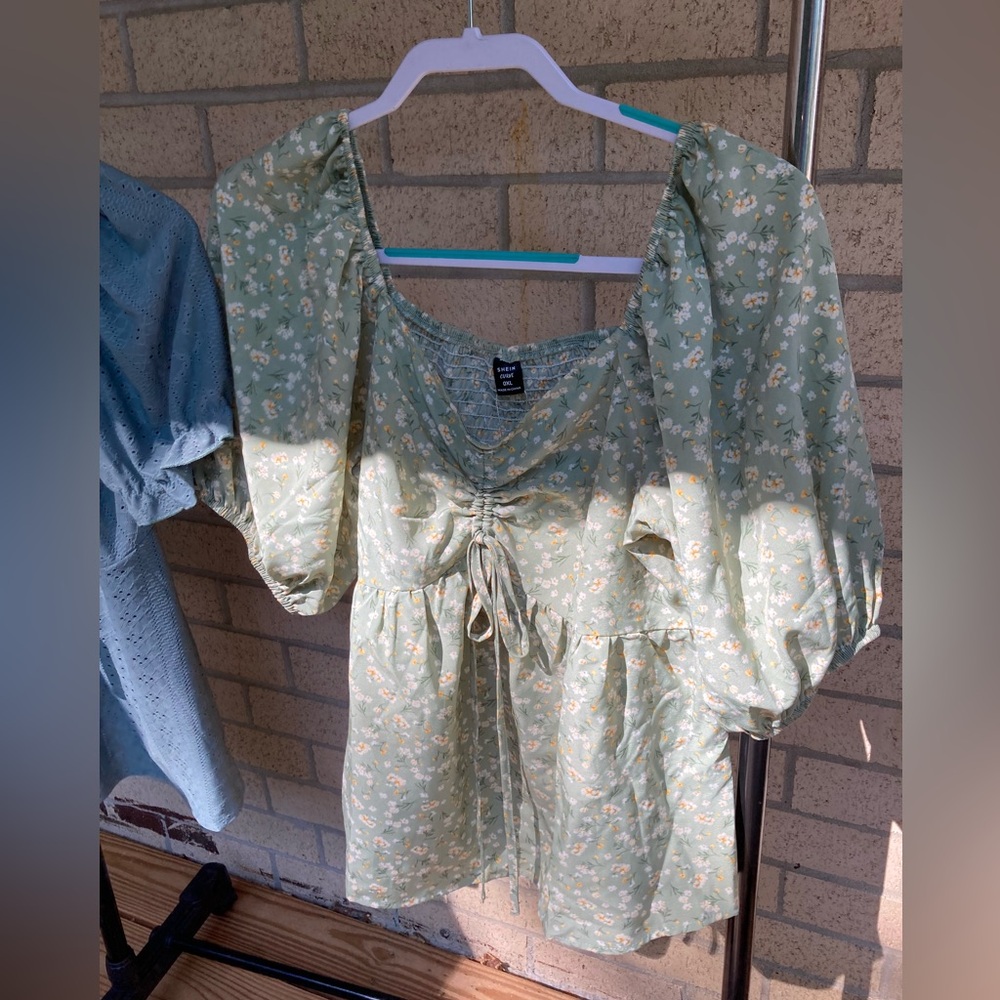 Floral Bow Detail Cottagecore Puff Sleeve Peplum Blouse SET OF 2 Shein Lot Tops - Picture 9 of 17